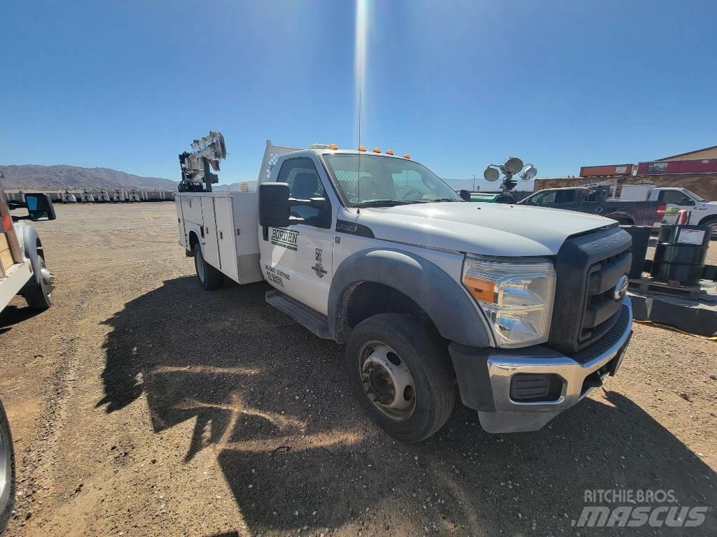Ford F 550 XL Camions et véhicules municipaux