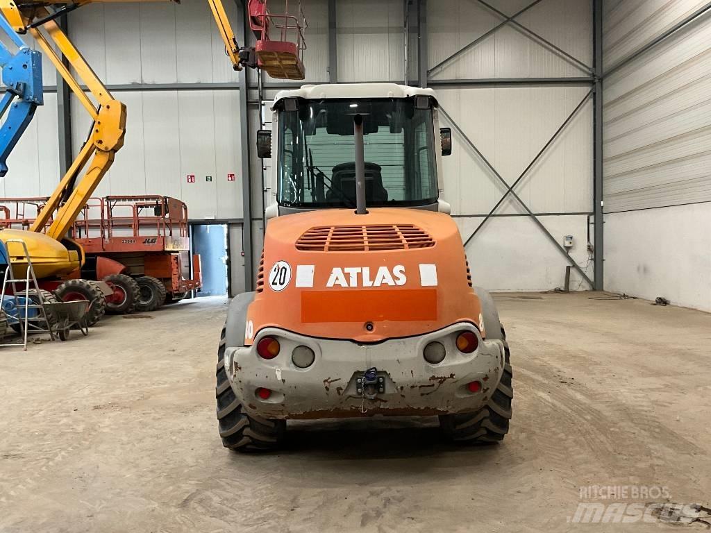 Atlas 80 Chargeuse sur pneus