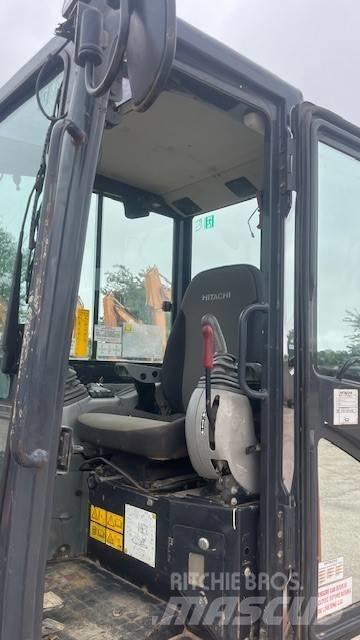 Hitachi ZX 48 U-5 A Mini pelle < 7t