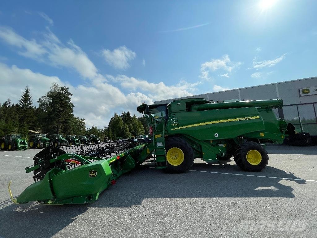 John Deere T 560 i Moissonneuse batteuse