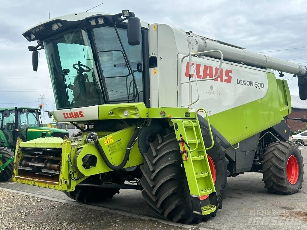 CLAAS Lexion 600 Moissonneuse batteuse