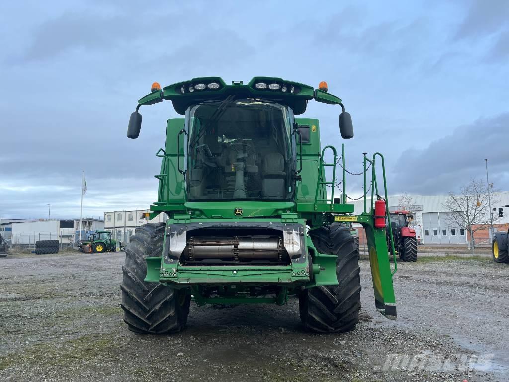 John Deere S 670 Moissonneuse batteuse