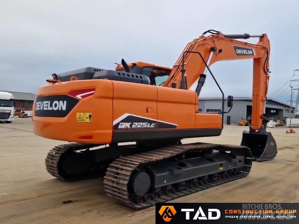 Develon DX 225 LC-7M Pelle sur chenilles