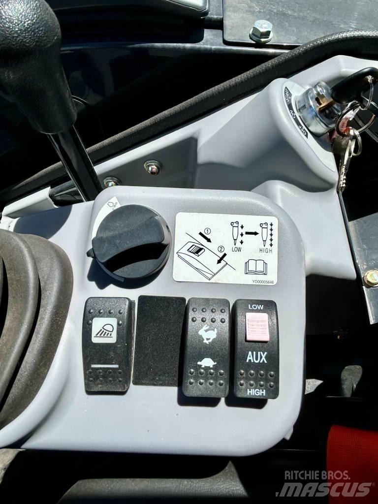 Hitachi ZX35U-5N Mini pelle < 7t