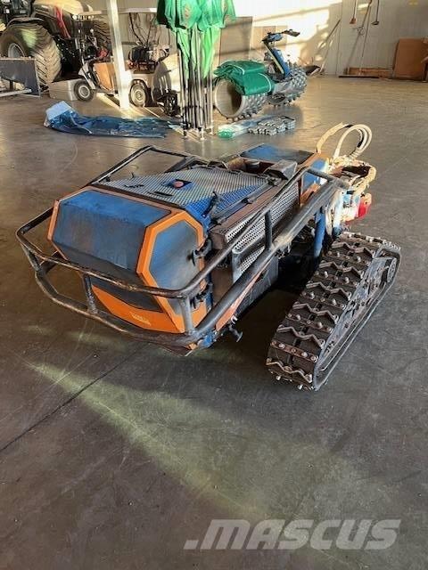 Irus DELTRAK 2.5 Broyeur / Gyrobroyeur / Epareuse