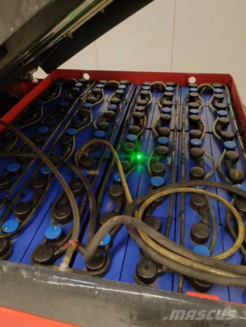 Linde E35HL Chariots élévateurs électriques