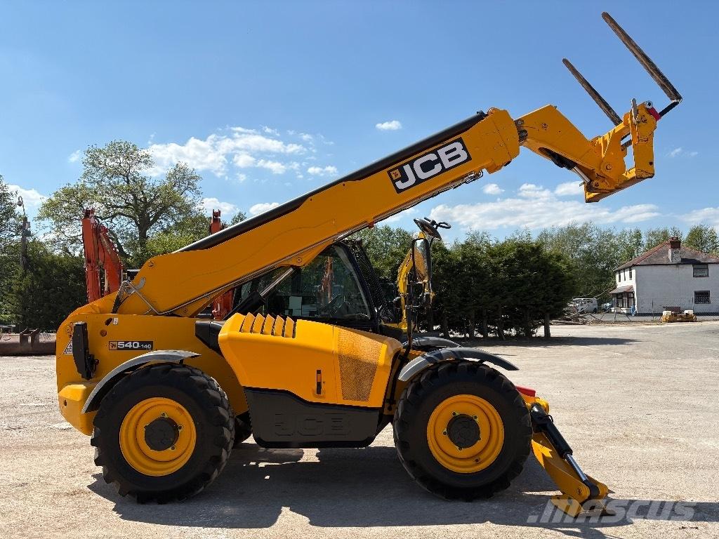 JCB 540-140 Chariot télescopique