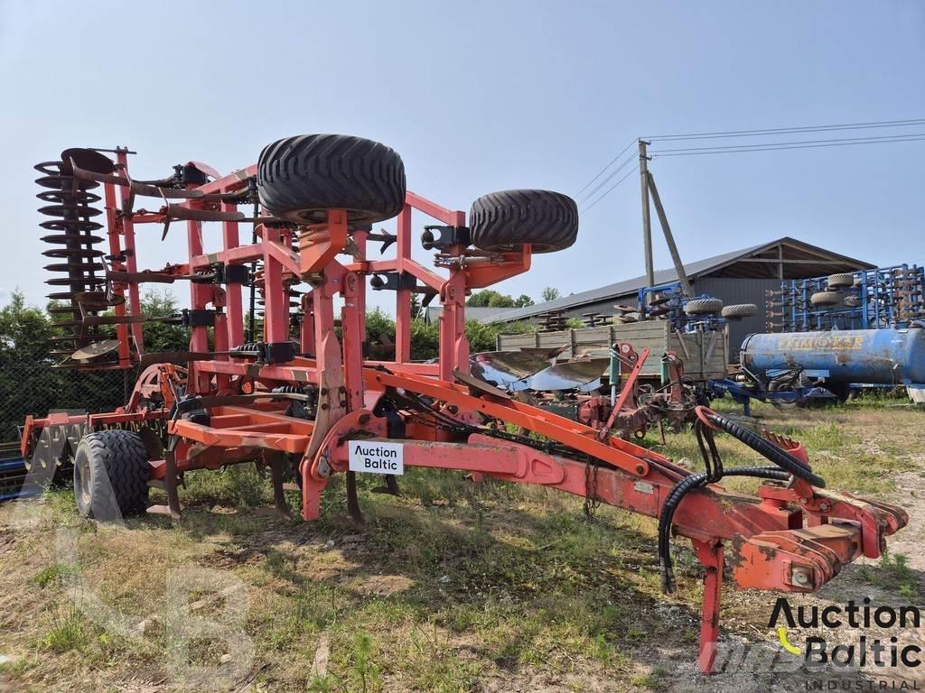 Kuhn CULTIM6500 Déchaumeur, cultivateur