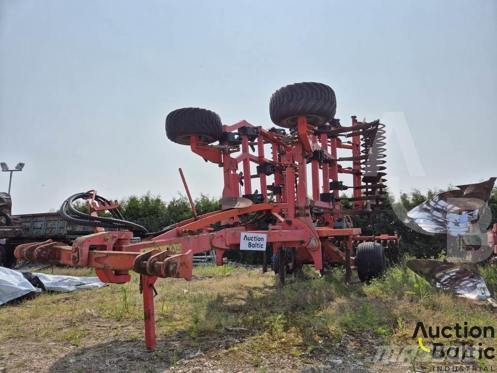 Kuhn CULTIM6500 Déchaumeur, cultivateur