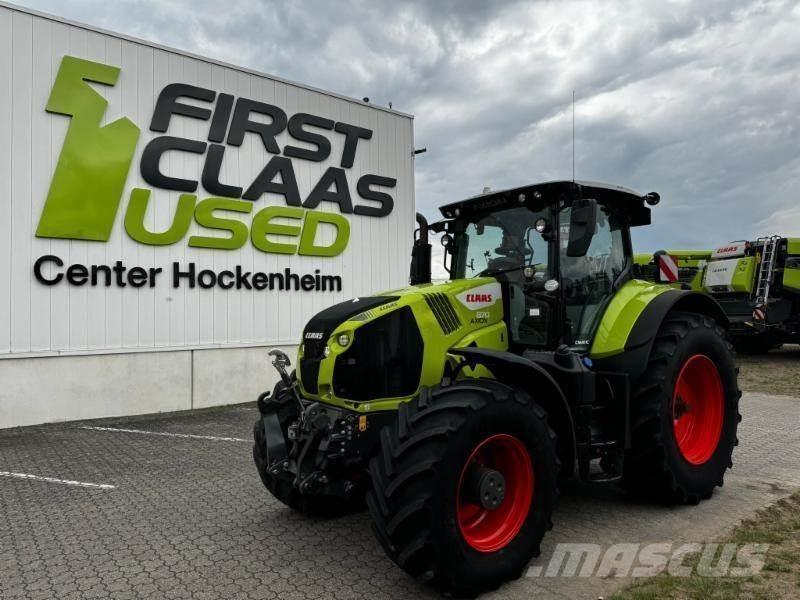 CLAAS AXION 870 Tracteur
