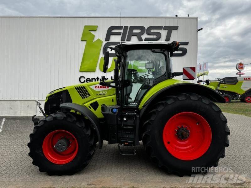 CLAAS AXION 870 Tracteur