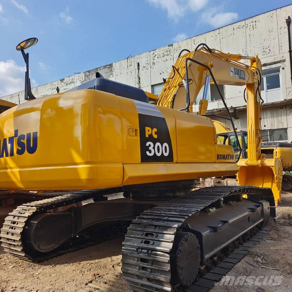 Komatsu PC 300 Pelle sur chenilles