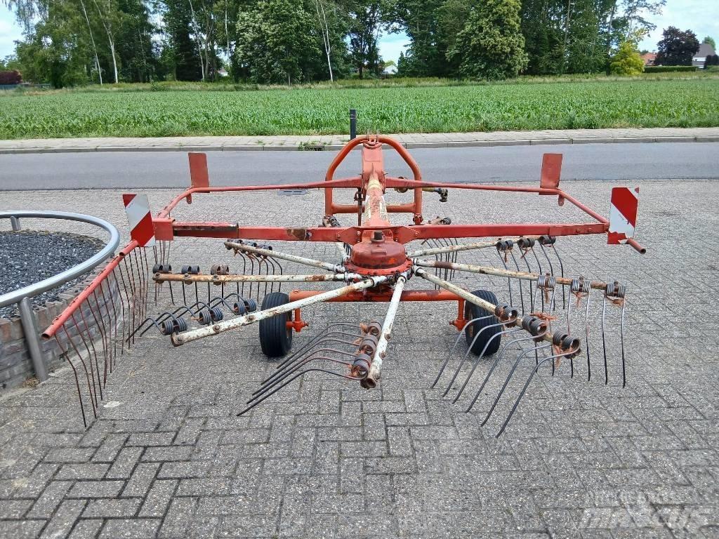 Kuhn GA 301 Andaineur