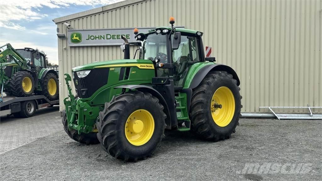 John Deere 6M240 Tracteur