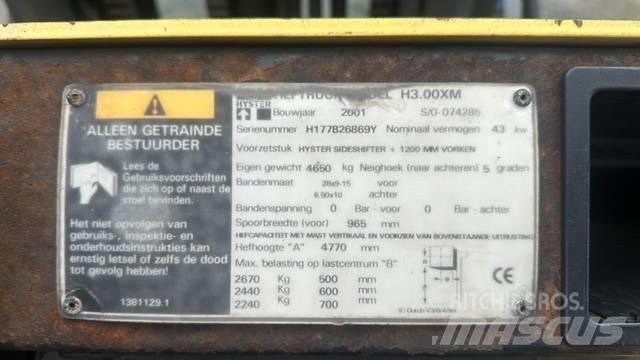 Hyster 3.00 XM Chariots diesel