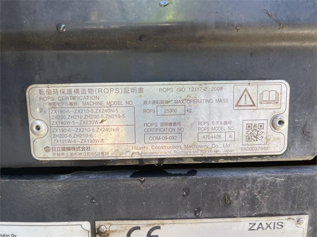 Hitachi ZX 210 LC-6 Pelle sur chenilles