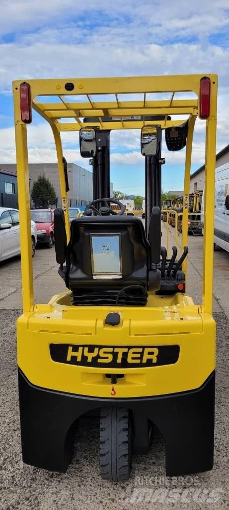 Hyster A 1.5 XNT Chariots élévateurs électriques