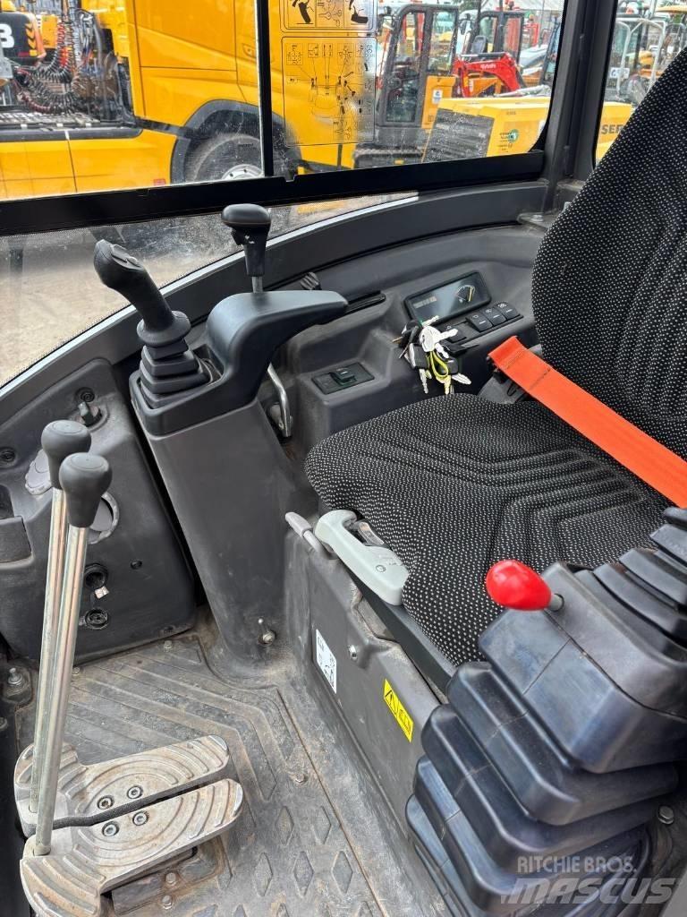 Volvo ECR 25 D Mini pelle < 7t