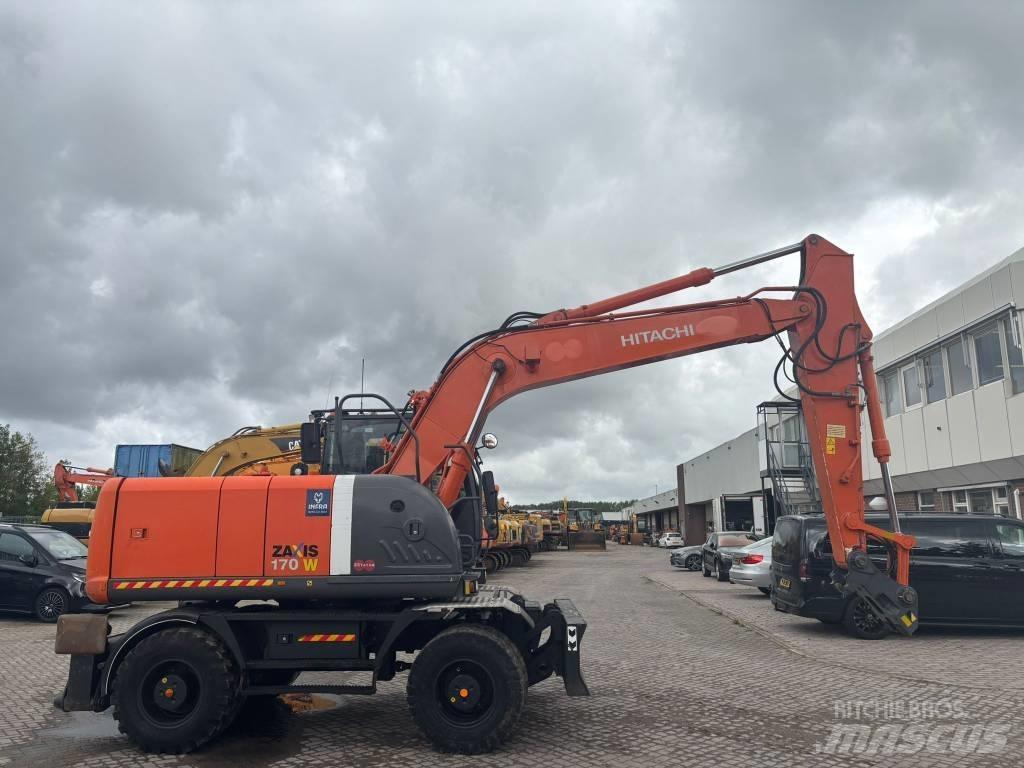 Hitachi ZX 170 W-3 Pelle sur pneus