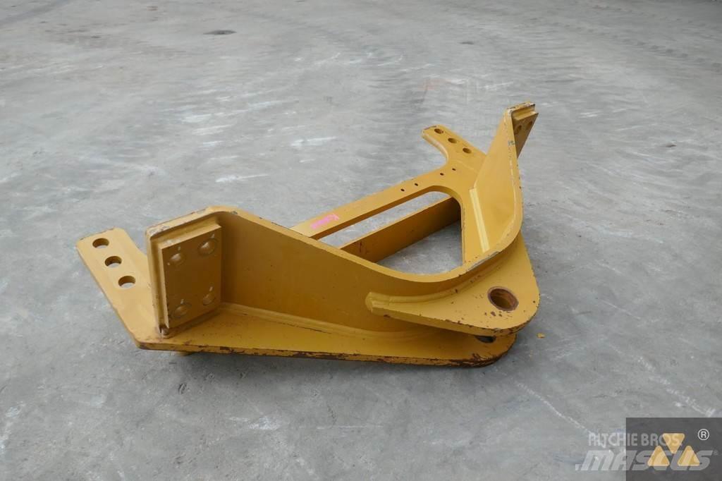 CAT 140M3 Drawbar Transport - Autres