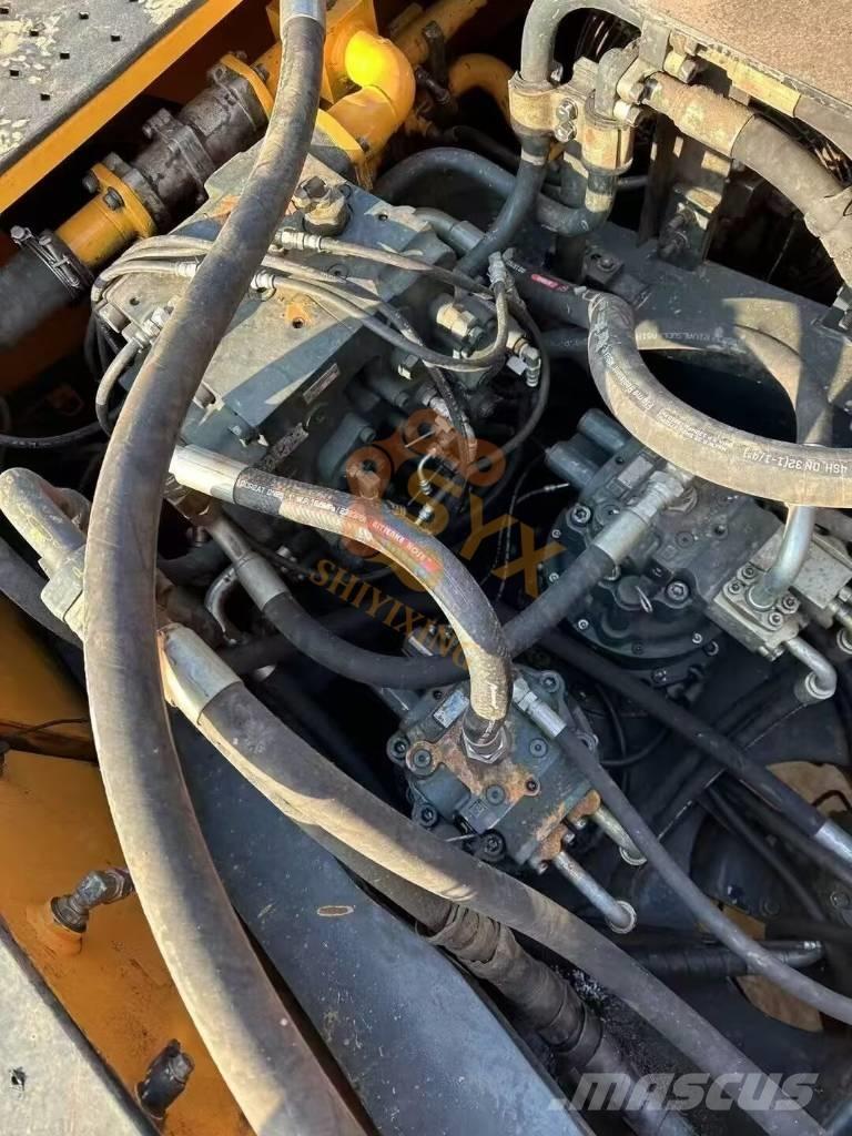 Hyundai Robex 520 VS Pelle sur chenilles