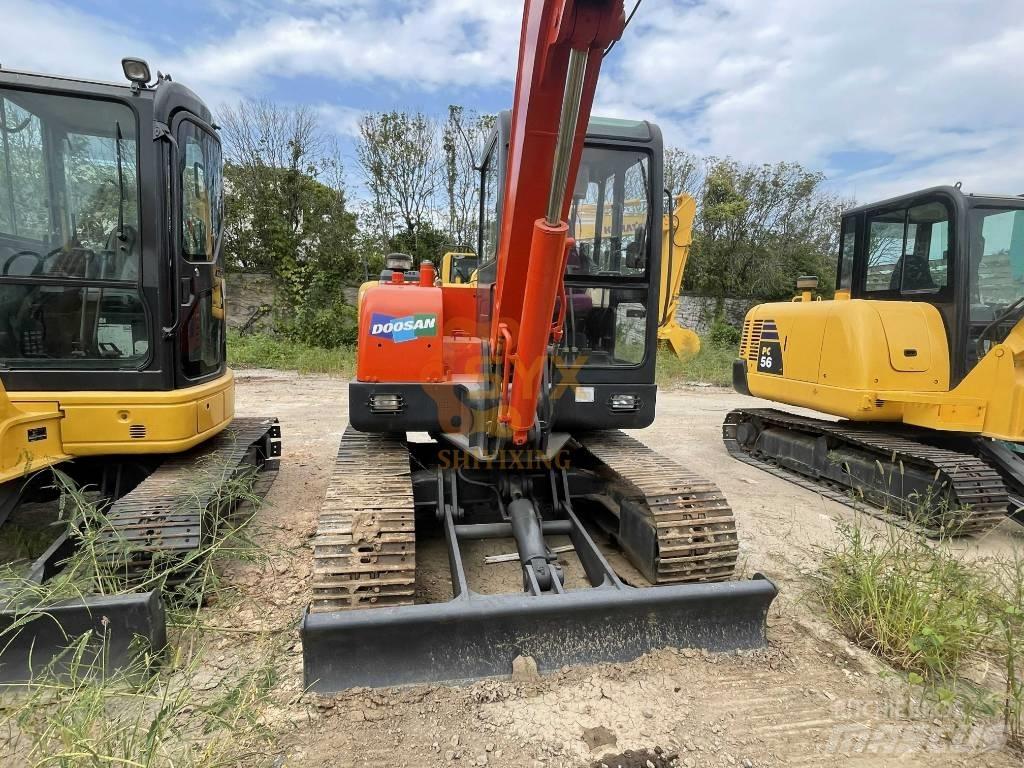 Doosan DX 55 Mini pelle < 7t
