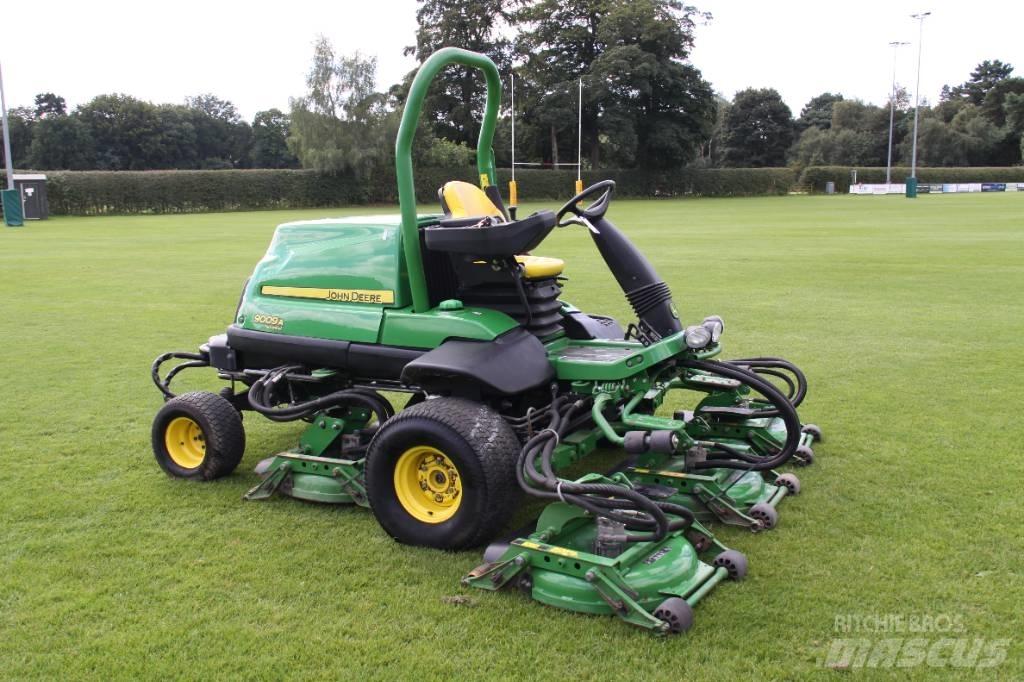 John Deere 9009A Tondeuses montées