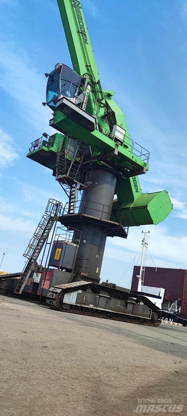Sennebogen 880 Pelle à déchets