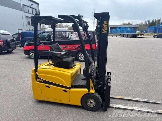 Yale ERP 20 VT Chariots élévateurs électriques