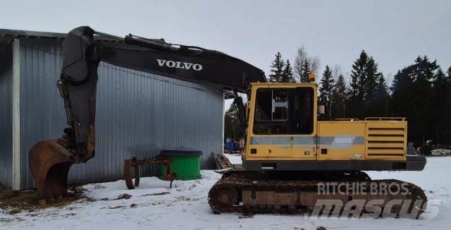 Volvo EC 230B Pelle sur chenilles