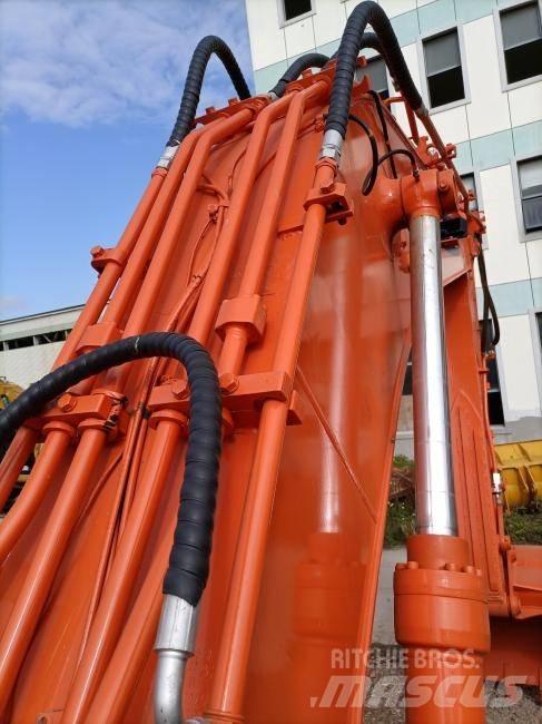 Doosan DX 300 Pelle sur chenilles