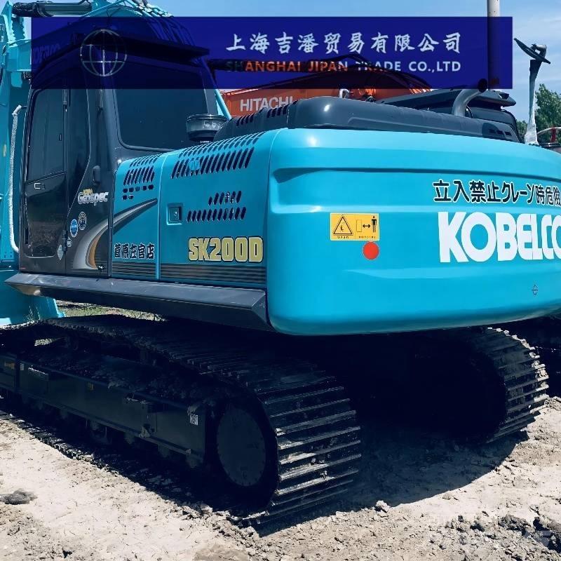 Kobelco SK 200 Pelle sur chenilles