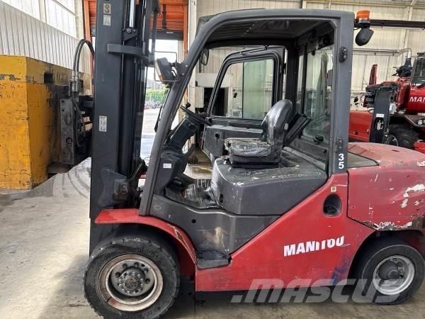 Manitou MI50 D Chariot tout terrain