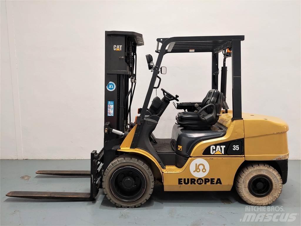 CAT DP35NTD Chariots diesel