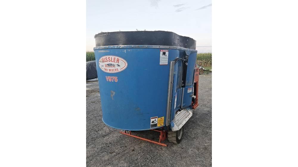  Rissler mixer V975 Salle de traite