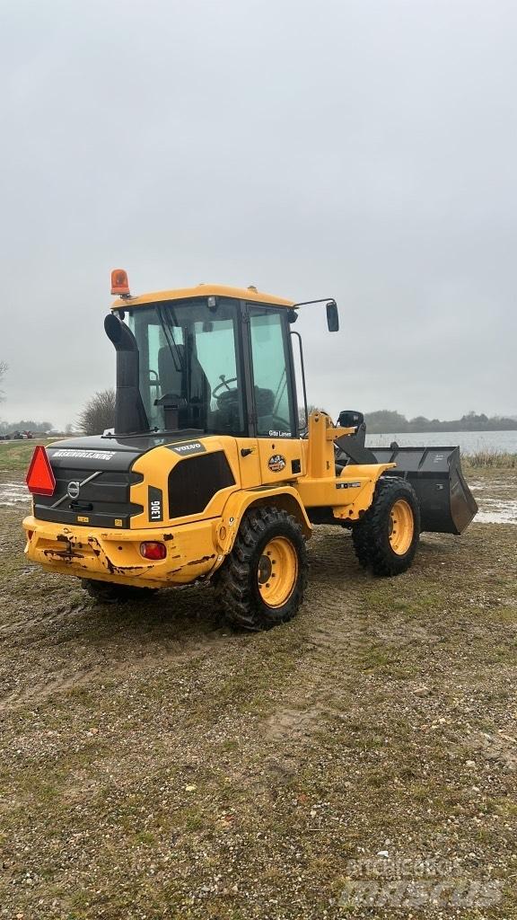 Volvo L 30 G Chargeuse sur pneus