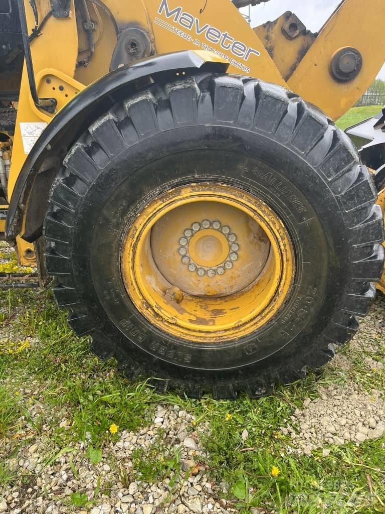 CAT 926M Chargeuse sur pneus
