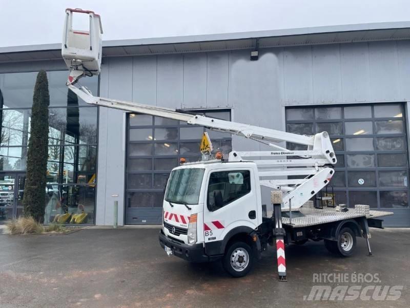 Nissan CABSTAR 35.11 Camion nacelle