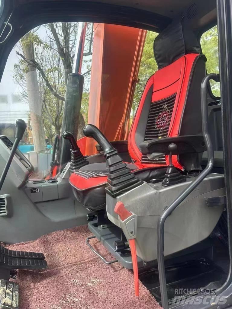 Doosan DX 75LC-9 C Mini pelle < 7t