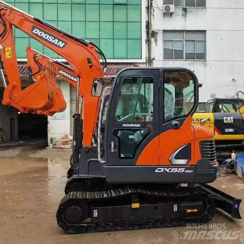 Doosan DX55-9C Mini pelle < 7t