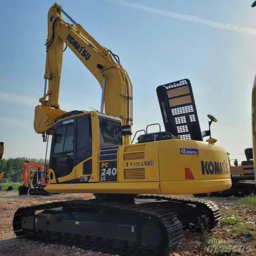 Komatsu 240LC-8 Pelle sur chenilles