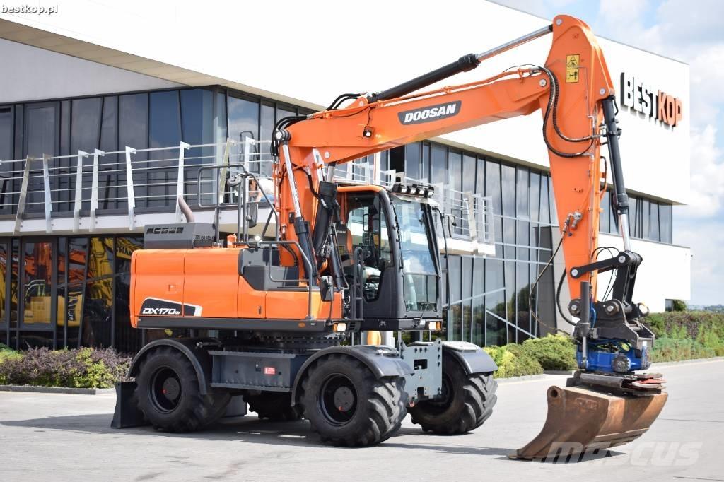 Doosan DX 170 W-5 Pelle sur pneus