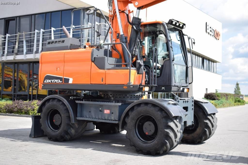 Doosan DX 170 W-5 Pelle sur pneus