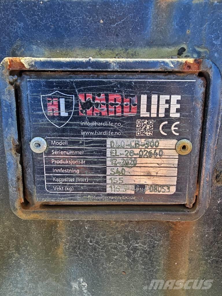 Volvo EW 60 E Pelle sur pneus