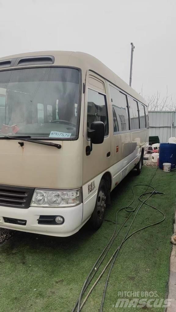 Toyota Coaster Autobus interurbain