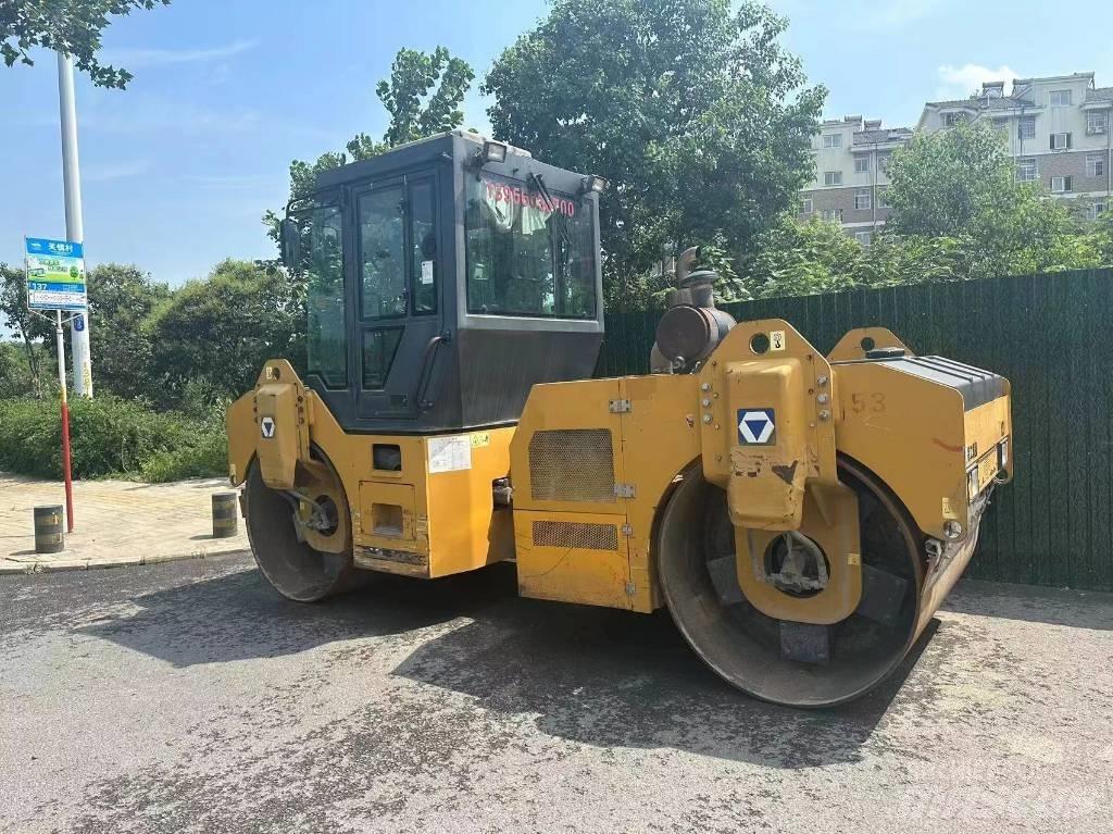 XCMG XD 82 Compacteur de sol