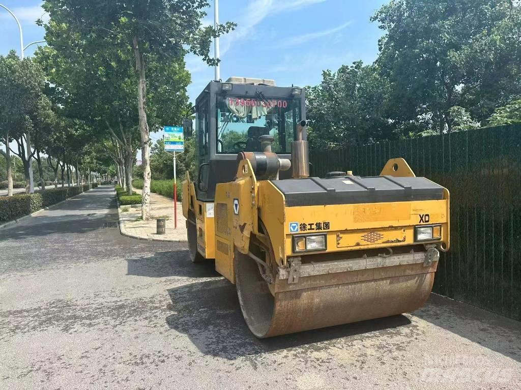 XCMG XD 82 Compacteur de sol