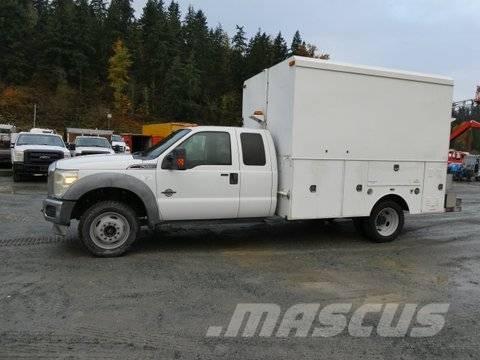 Ford F 550 Camions et véhicules municipaux