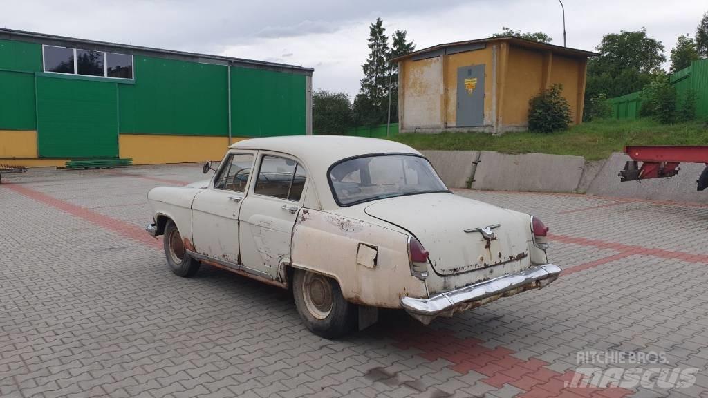  WOŁGA GAZ 21 Voiture