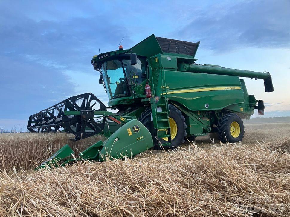 John Deere T 670 i Moissonneuse batteuse